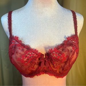 Simone Perele
Wish Demi Cup
Bra
Wine
34D